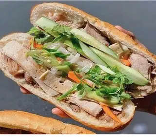 Hình ảnh Bánh mì thập cẩm