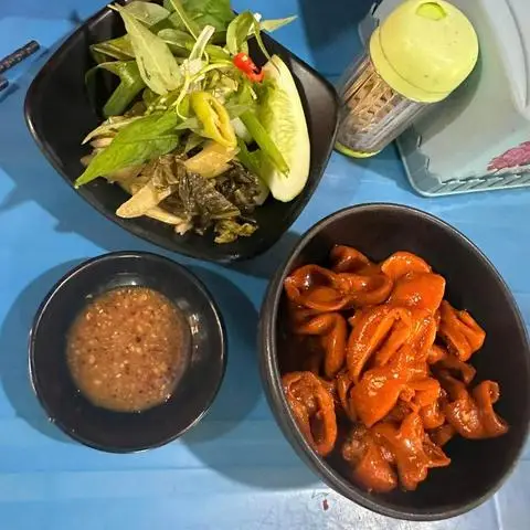 Hình ảnh Bánh Mì Phá Lấu Heo - Đỗ Xuân Hợp