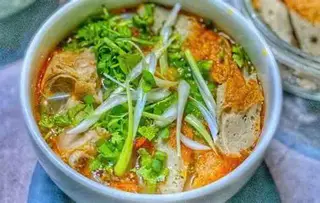 Hình ảnh Bánh đa trắng chả cá