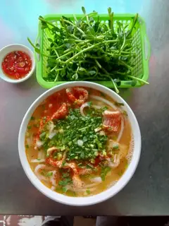 Hình ảnh Bánh canh tô thường