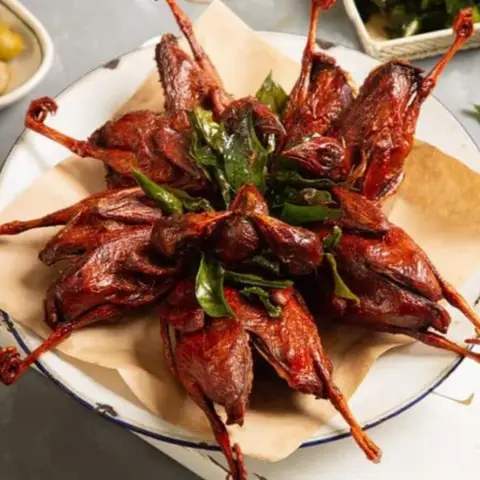Hình ảnh Cút Nướng - Lê Văn Khương