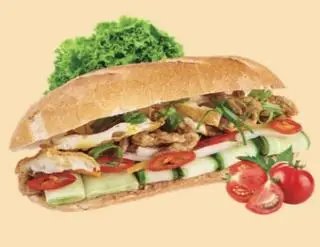 Hình ảnh Bánh mì chả cá trứng