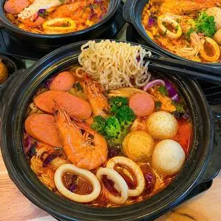 Hình ảnh Mì hải sản