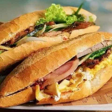Hình ảnh Bánh Mì Hẻm - Sinh Tố Ơi - Nguyễn Trãi