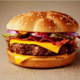 Hình ảnh Burger bò 5 lớp
