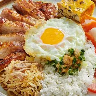 Hình ảnh Cơm sườn - chả - ốp la