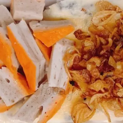 Hình ảnh Bánh cuốn trứng - chả quế