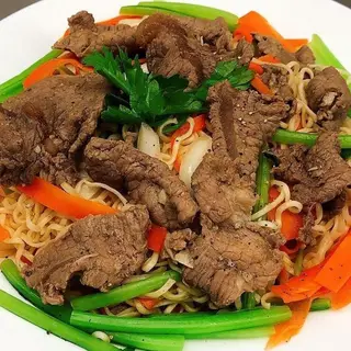 Hình ảnh Mì xào bò
