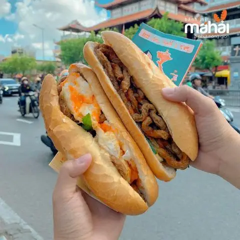Hình ảnh Bánh Mì Chả Cá Má Hải Lâm Vi Linh - Bình Tây