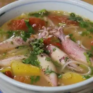 Hình ảnh Bún Thái mực