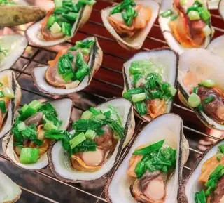 Hình ảnh Sò dẹo nướng mỡ hành