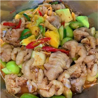 Hình ảnh Chân gà sốt Thái 500g - rút xương