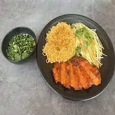 Hình ảnh Mì tôm - chả nướng