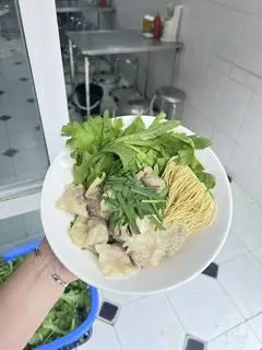Hình ảnh Mỳ sủi rau hẹ