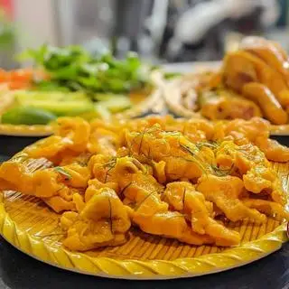 Hình ảnh Chân gà rút xương ủ muối