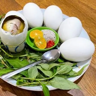 Hình ảnh Hột vịt lộn