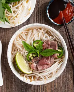 Hình ảnh Phở tái