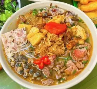 Hình ảnh Riêu mai cua - chả lụa