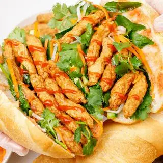 Hình ảnh Bánh mì chả cá