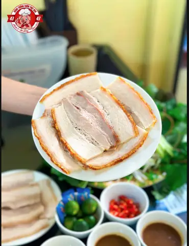 Hình ảnh Combo bánh tráng cuốn thịt heo quay - trà chanh