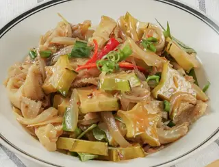 Hình ảnh Bao tử dê xào khế
