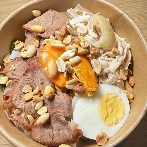 Hình ảnh Mì Quảng Trộn A Hí - Dương Quảng Hàm