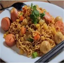 Hình ảnh Mì trộn cá viên chiên