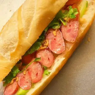 Hình ảnh Bánh mì lạp xưởng