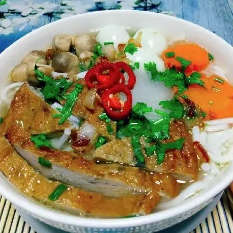 Hình ảnh Bánh canh chả cá Nha Trang(không bao gồm dụng cụ ăn uống)