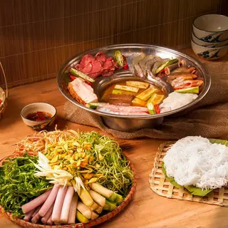 Hình ảnh LẨU MẮM 