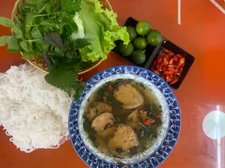 Hình ảnh Bún chả chấm chay