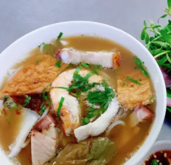 Hình ảnh Bún mắm( luôn hộp)
