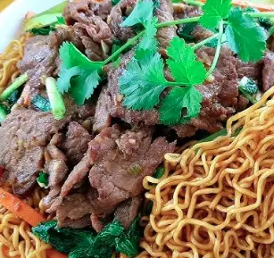 Hình ảnh Mì xào bò
