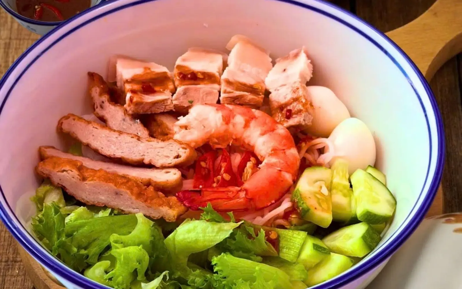 Hình ảnh Bún Mắm Nêm Miền Trung & Bún Nước Tương Má Út - Trần Khánh Dư