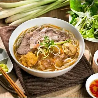 Hình ảnh BÚN BÒ CHẢ CUA