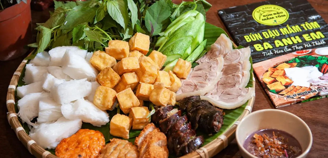 Hình ảnh Bún Đậu Mắm Tôm Ba Anh Em - 42 Nguyễn Gia Trí