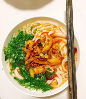 Hình ảnh Bánh canh cá lóc chiên