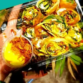 Hình ảnh Bánh tráng cuốn ngũ sắc