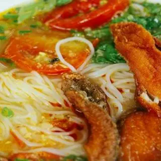 Hình ảnh Bánh canh tô chả cá