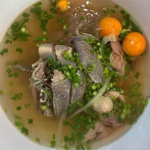 Hình ảnh Miến gà đen đặc biệt