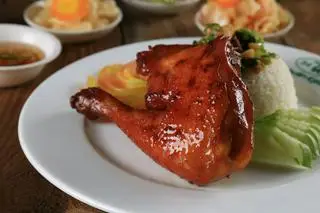 Hình ảnh Cơm đùi gà nướng