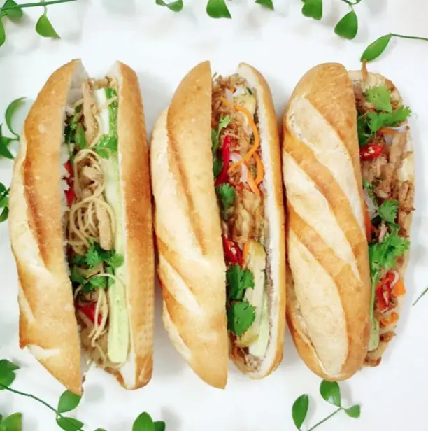 Hình ảnh Bánh mì chay thập cẩm