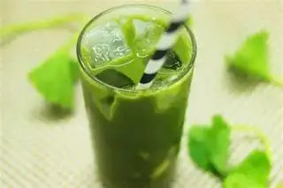Hình ảnh Rau má khổng lồ