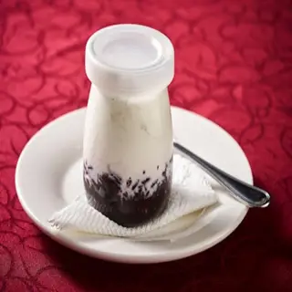 Hình ảnh Sữa chua nếp cẩm