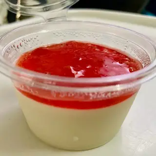 Hình ảnh Panna cotta ổi hồng