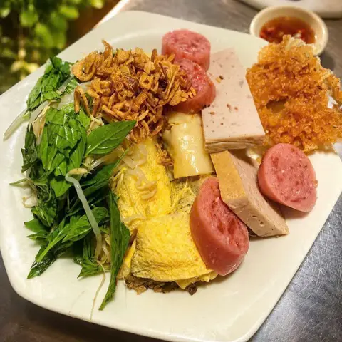 Hình ảnh Bánh Cuốn Nóng Khánh Ly - Phạm Hùng