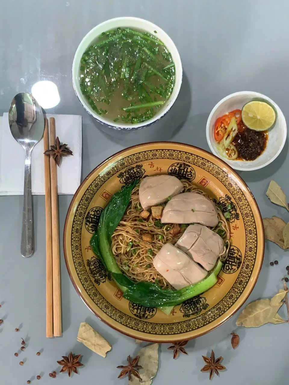 Hình ảnh Hủ Tiếu Mì Cật Heo