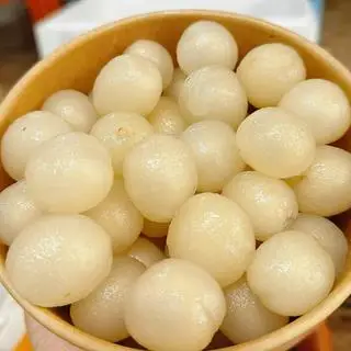 Hình ảnh Chôm chôm nhãn bóc vỏ - 1kg