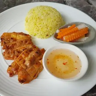 Hình ảnh Cơm gà nướng sả Tây Ninh