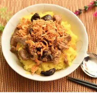 Hình ảnh Xôi gà nấm